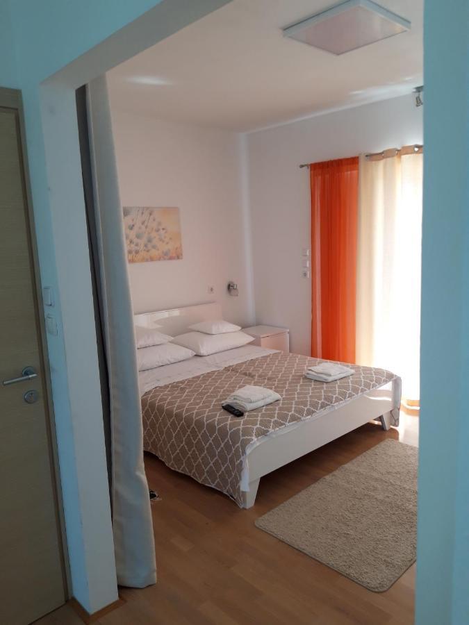 Apartmani Sruk ซูโกชัน ภายนอก รูปภาพ